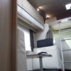 Intérieur camping car Chausson Capucine 7 places - EVAGO Location camping car